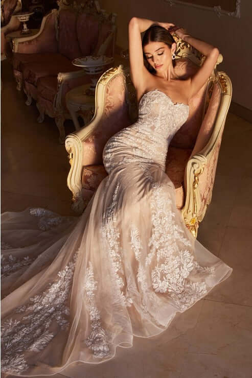 Exquisite Lace Mermaid Gown Luxurious Weddings