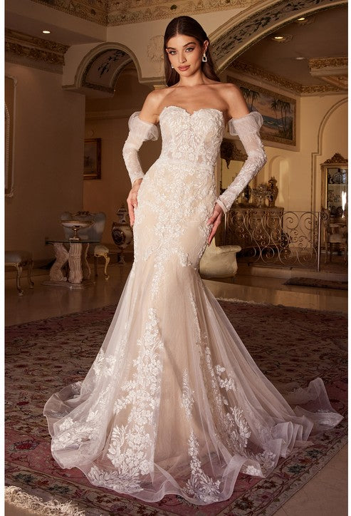 Exquisite Lace Mermaid Gown Luxurious Weddings