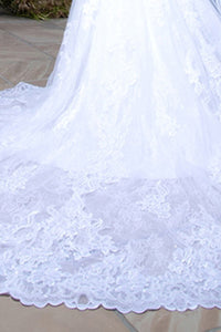 Exquisite Lace Mermaid Bridal GownLuxurious Weddings