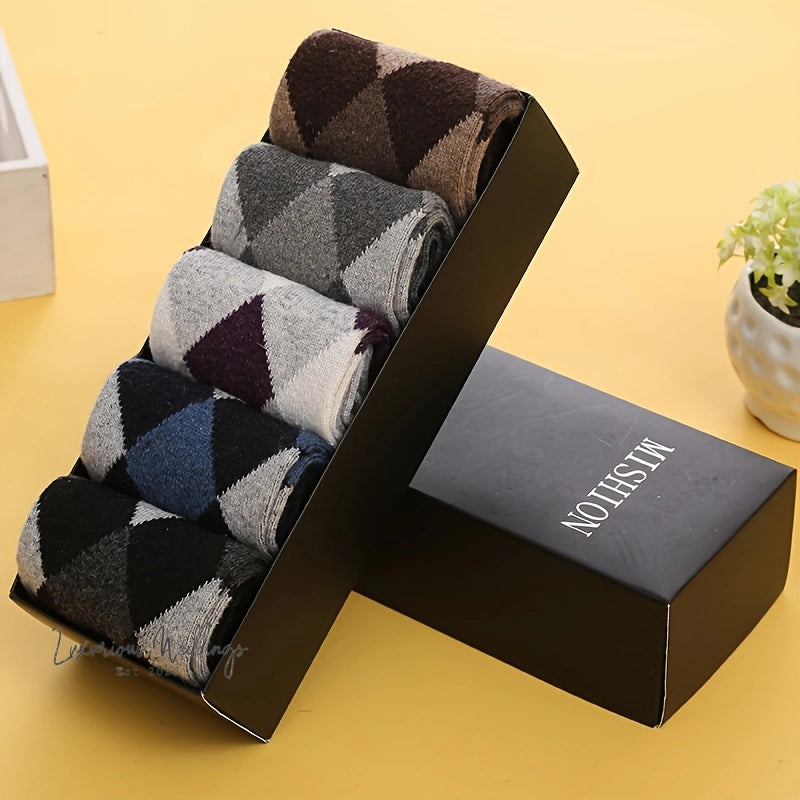 Men's Geometric Pattern Crew Socks - Breathable & Comfy for All Seasons Luxurious Weddings