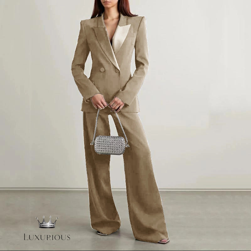 Elegant Double Breasted Women's Suit Set Women's Suits Luxurious Weddings