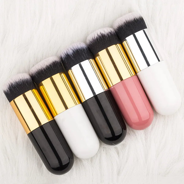 1Pcs New Chubby Pier Foundation Brush Flat Cream Makeup Brushes Makeup Brushes