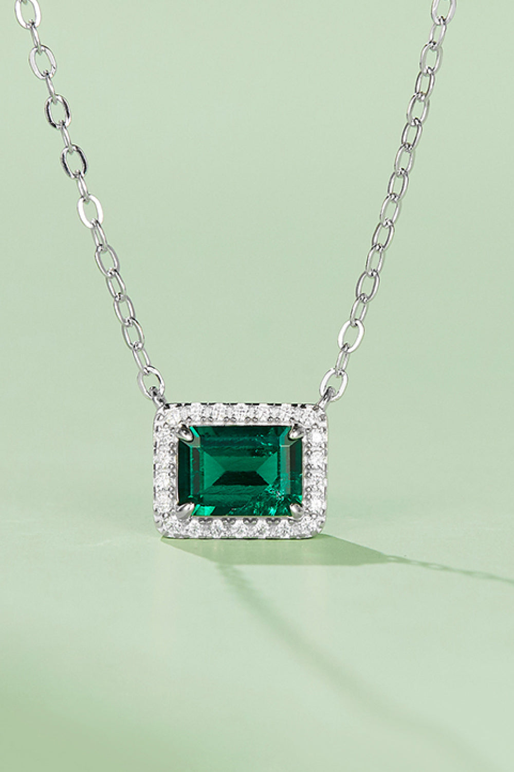 Lab-Grown Emerald Rectangle Pendant Necklace Luxurious Weddings