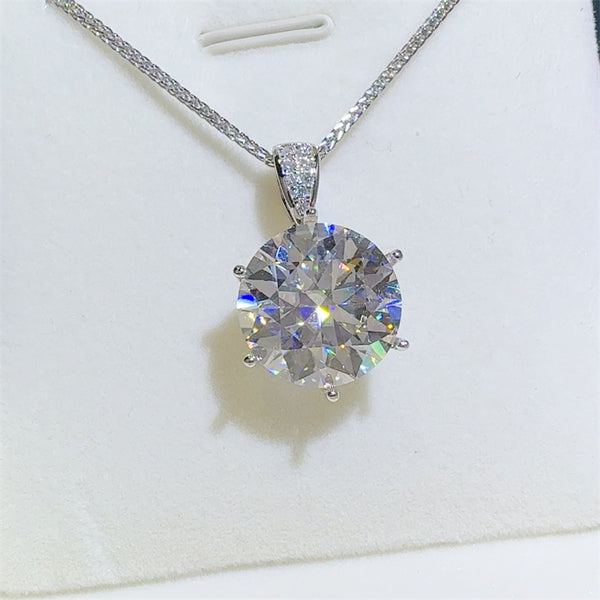 10 Carat Moissanite 925 Sterling Silver Pendant Necklace Luxurious Weddings