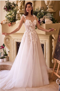 LACE APPLIQUED A-LINE TULE WEDDING DRESS A-line Gown Luxurious Weddings