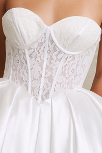 Sweetheart Lace Top A-Line Wedding Gown Wedding Dress Luxurious Weddings