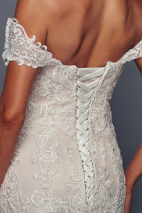 Off The Shoulder Sweetheart Neckline Mermaid Dress Wedding Dress Luxurious Weddings