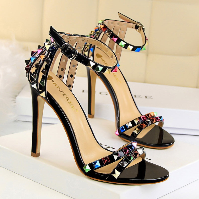 Super high heel color belt sandal heel Luxurious Weddings
