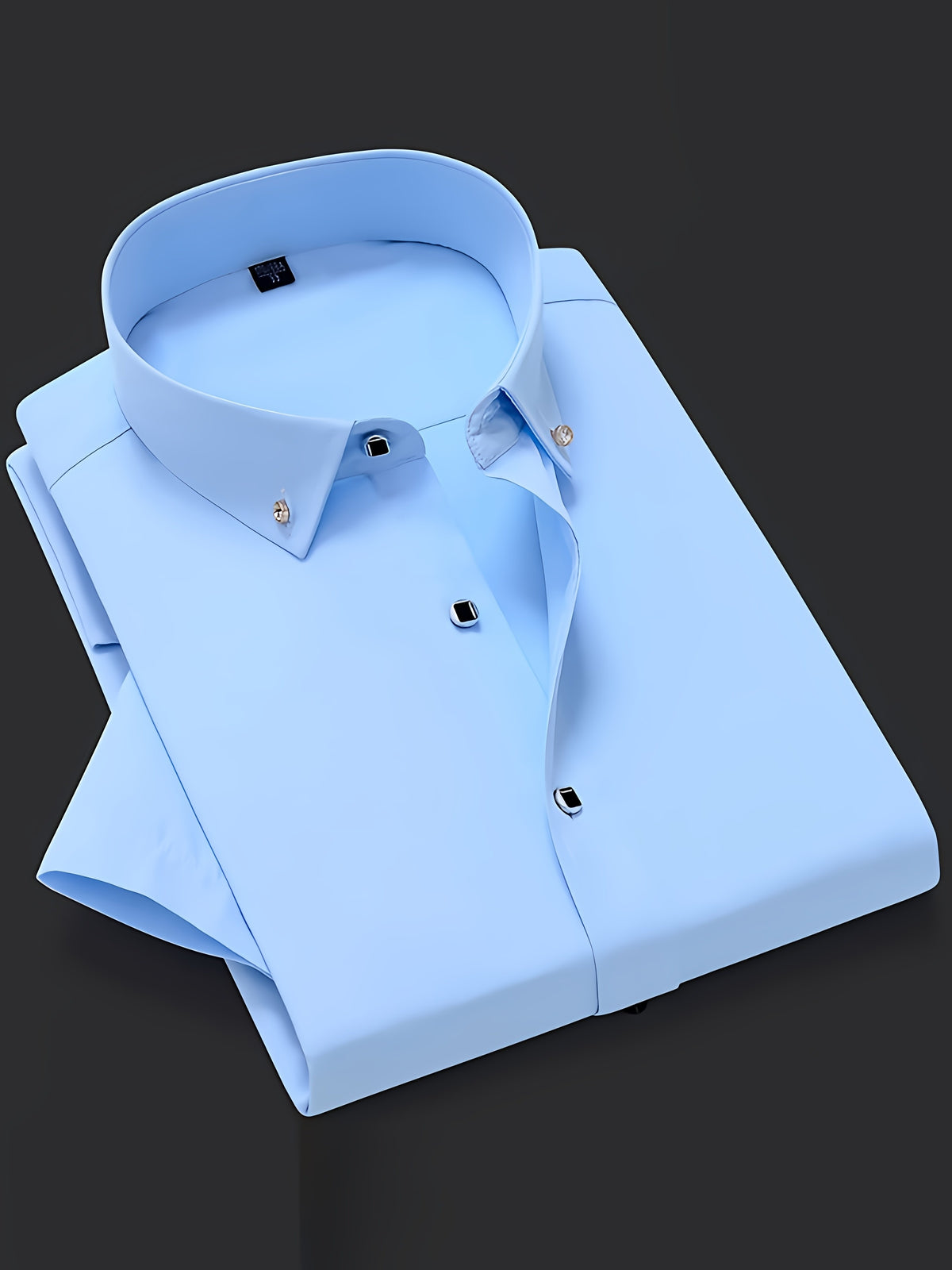 a light blue shirt with a button down collar