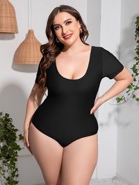 Plus Size Scoop Neck Short Sleeve One-Piece Swimsuit Plus size swimwear Luxurious Weddings
