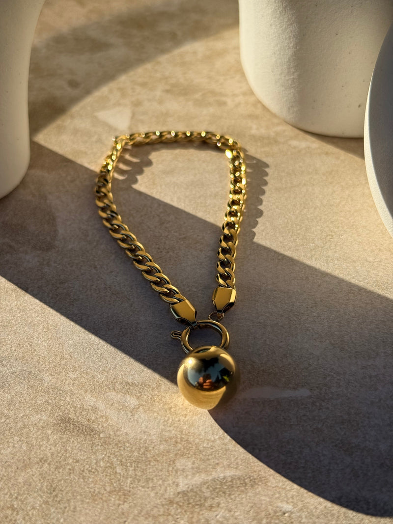 Pōro Toa Gold Bracelet