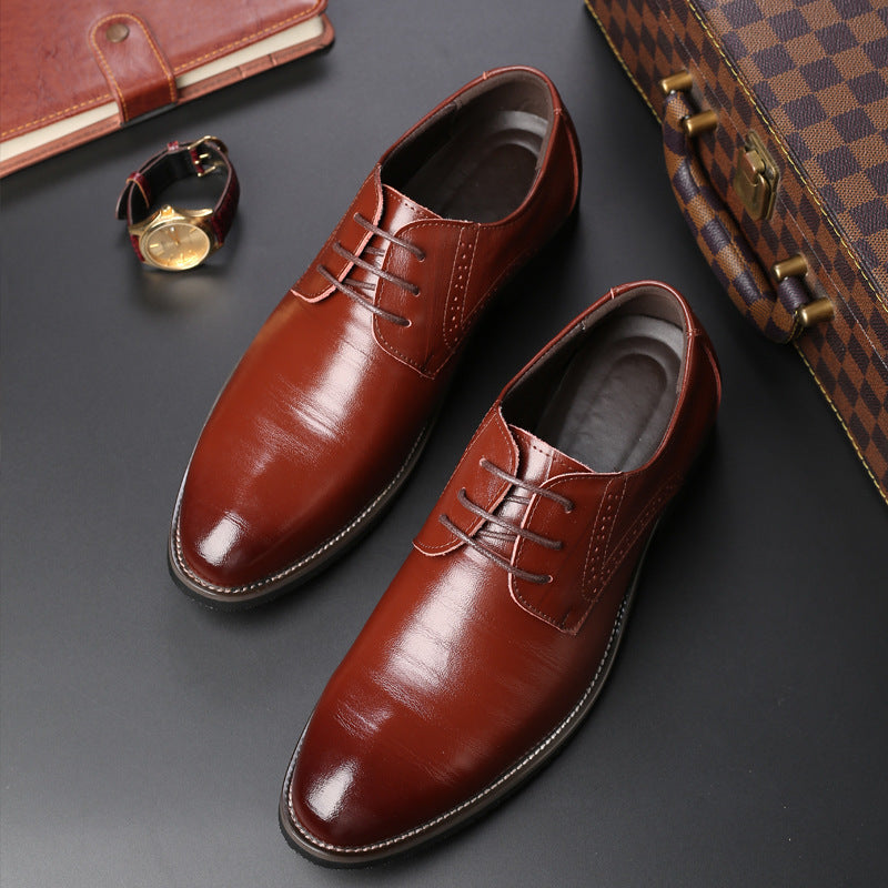 Formal plus size men's lace up leather shoes in brown, stylish design, perfect for luxurious weddings and daily wear.