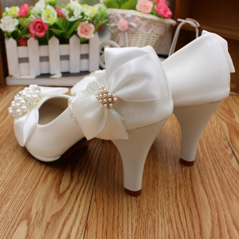 Simple Bridal Shoes Bow Heels Bridal Shoes Luxurious Weddings