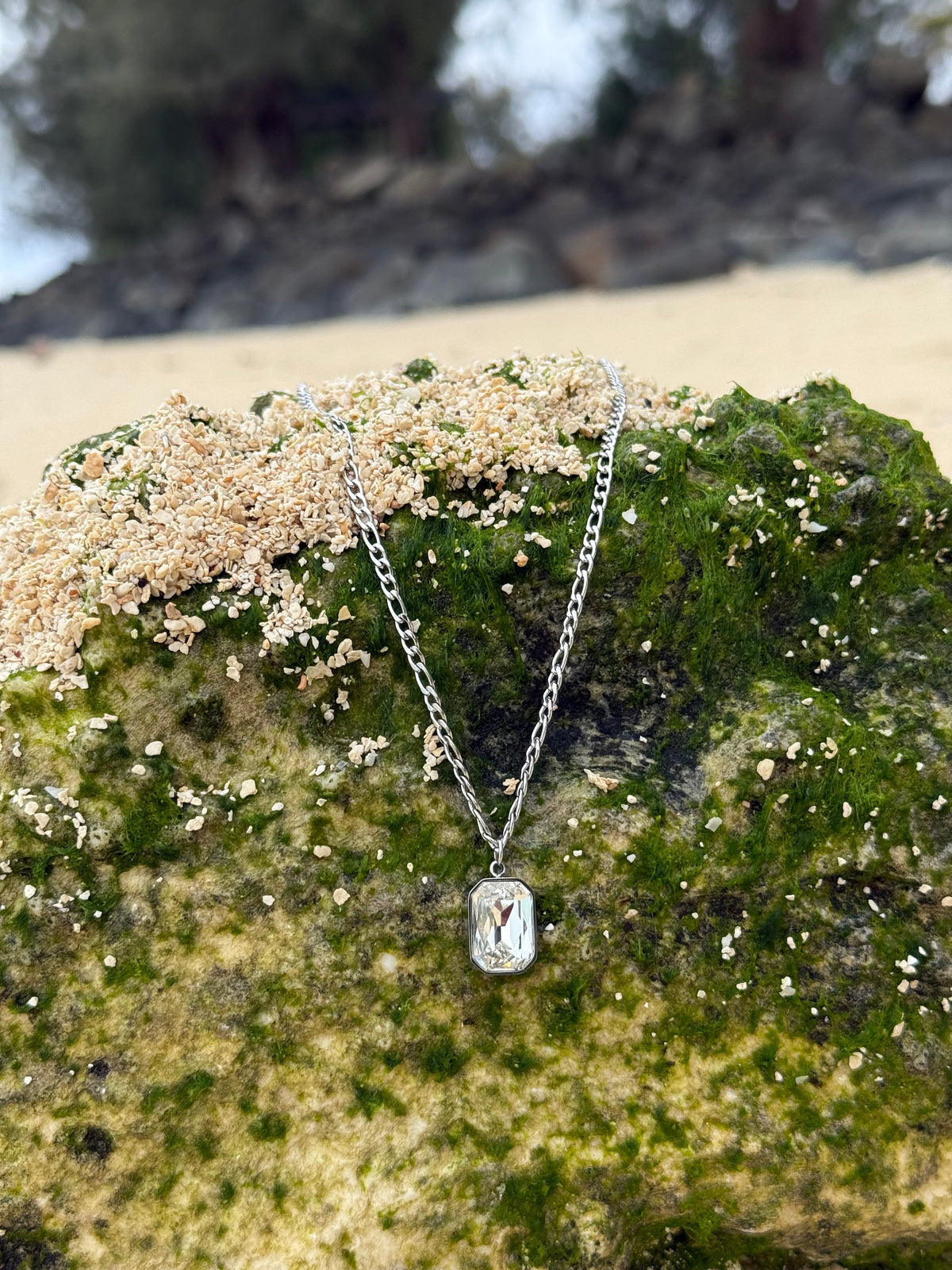 Taimana Mā Silver Necklace