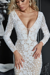 Tina Holly – Langärmliges Paillettenkleid