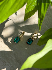 Taimana Kākāriki Gold Huggies