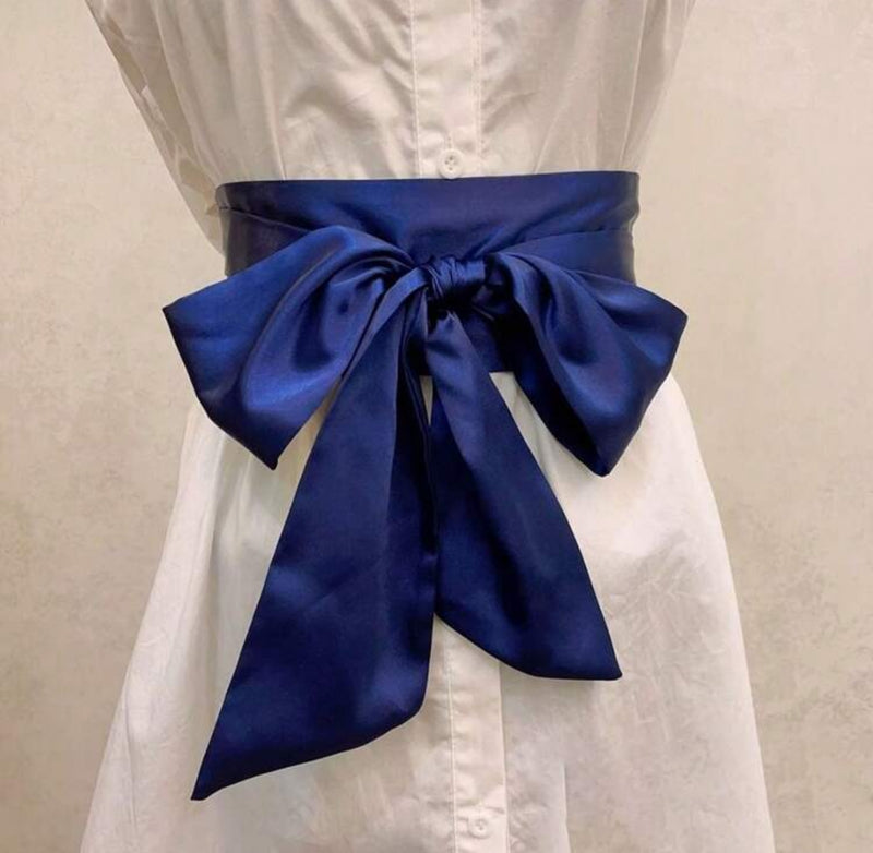 Navy bridesmaid waist sash with elegant bow, perfect for enhancing bridal party attire.