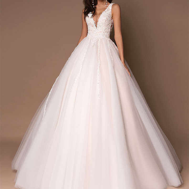 Enchanted Elegance: V-Neck Sleeveless Beaded Ball Gown Wedding Dress Luxurious Weddings