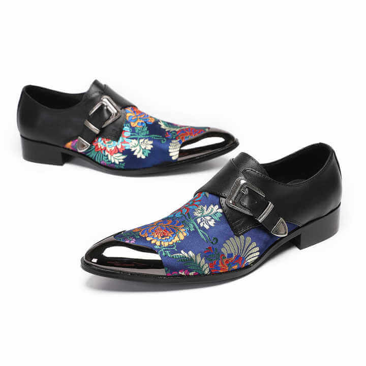 Men's Embroidery Pointed Toe Loafers Loafers Luxurious Weddings