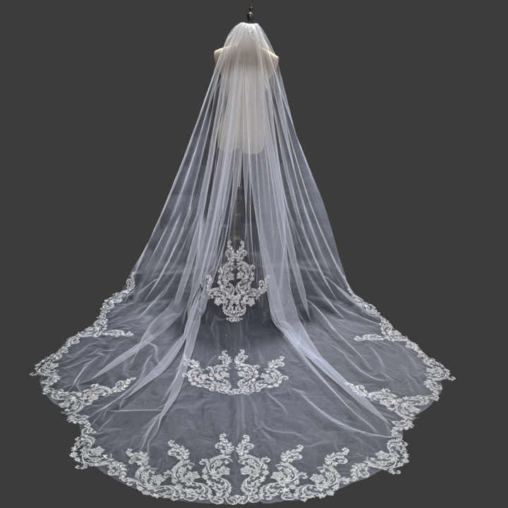 3M - Large Veil Cathedral long with Comb Bridal Veil Luxurious Weddings