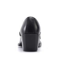 The Black Diamond Loafers Luxurious Weddings