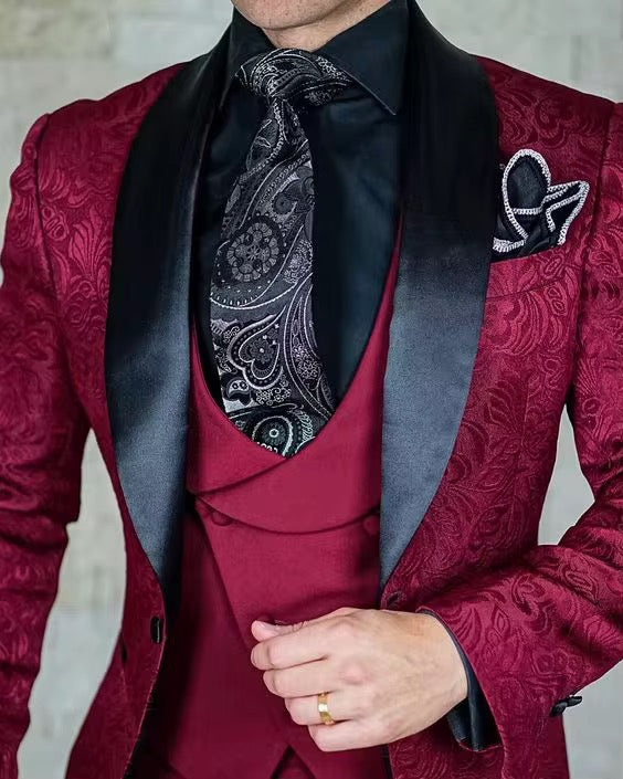 Men’s Red Paisley Tuxedo With Black Lapel