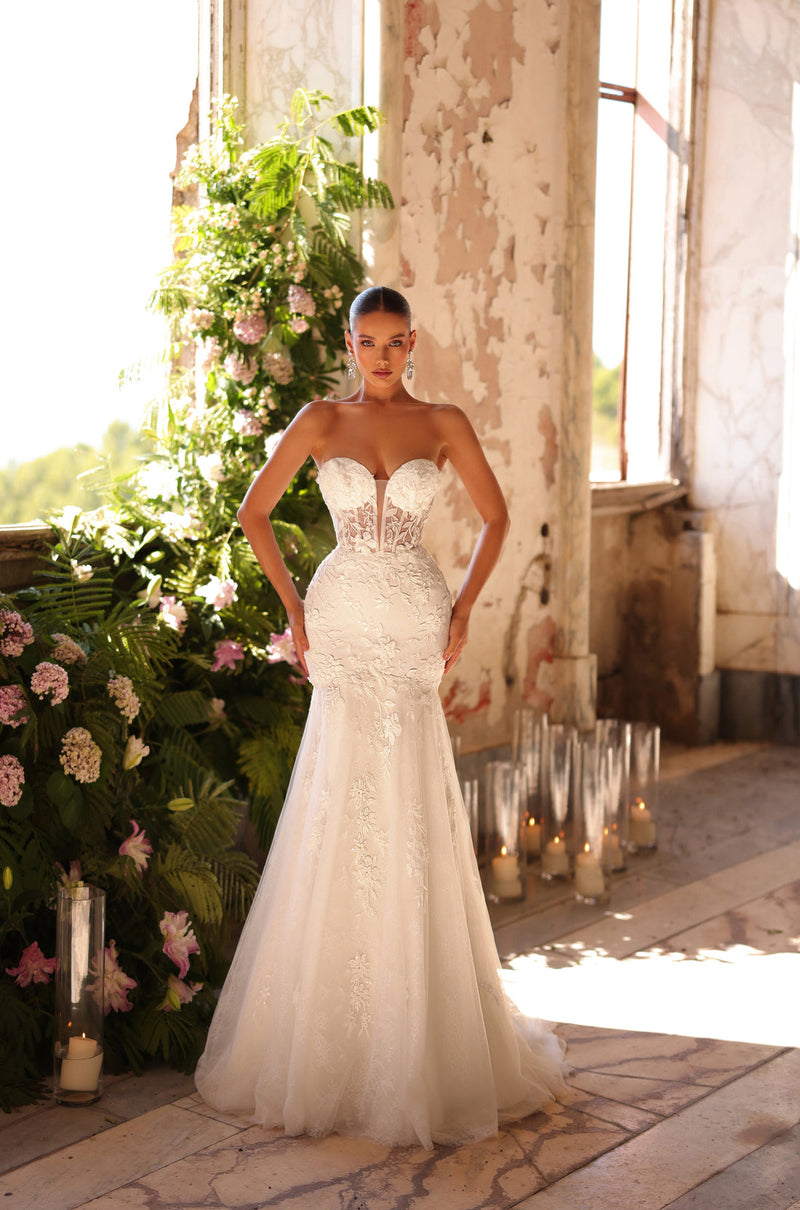 Long Mermaid Lace Corset Wedding Dress Mermaid Gown Luxurious Weddings