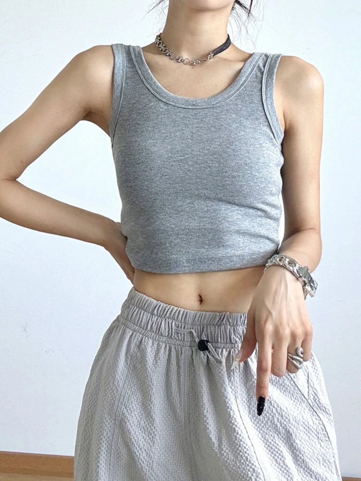 Ribbed Crop Tank Top Women's Tops Luxurious Weddings