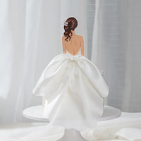 Back Silk Gauze Skirt Cake Topper Cake Topper Luxurious Weddings