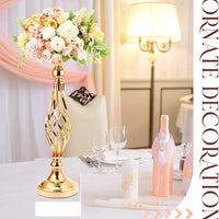 Stunning Wedding Candle Holders - Elegant Centerpieces for Your Special Day! Luxurious Weddings