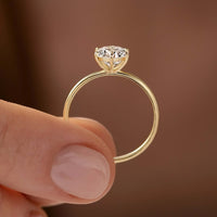 925 Silver Moissanite Solitaire Ring Jewelry Luxurious Weddings