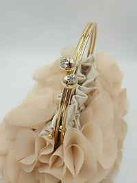 Three-Dimensional Flower Handbags Luxurious Weddings