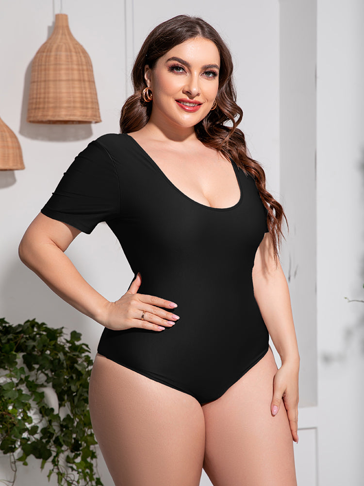 Plus Size Scoop Neck Short Sleeve One-Piece Swimsuit Plus size swimwear Luxurious Weddings