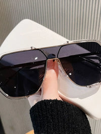 Oversized UV protection sunglasses with acrylic lenses, ideal for luxurious weddings and formal wear in NZ.