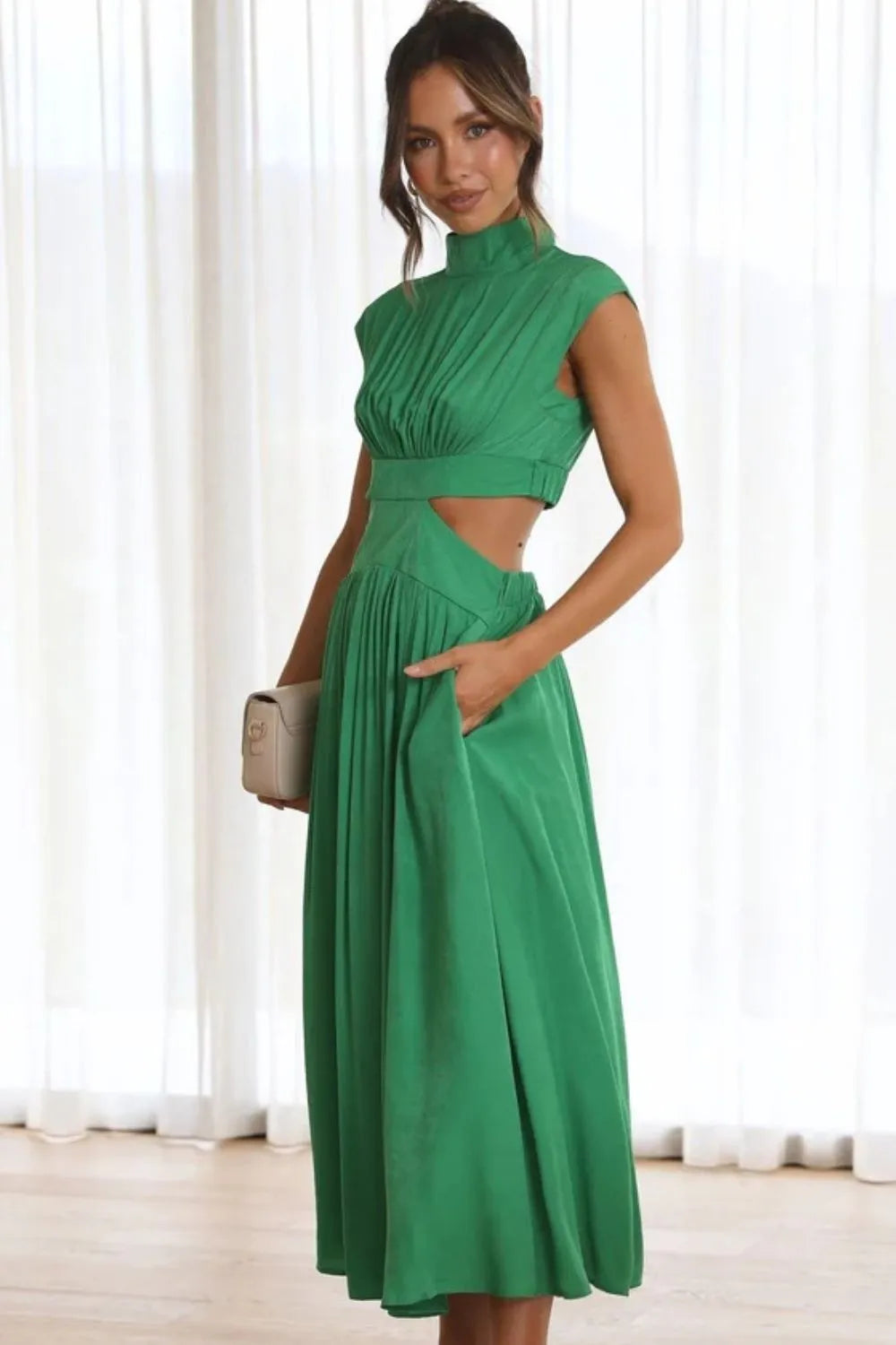 Cutout Mock Neck Sleeveless Ruched Dress Sleeveless dress Luxurious Weddings