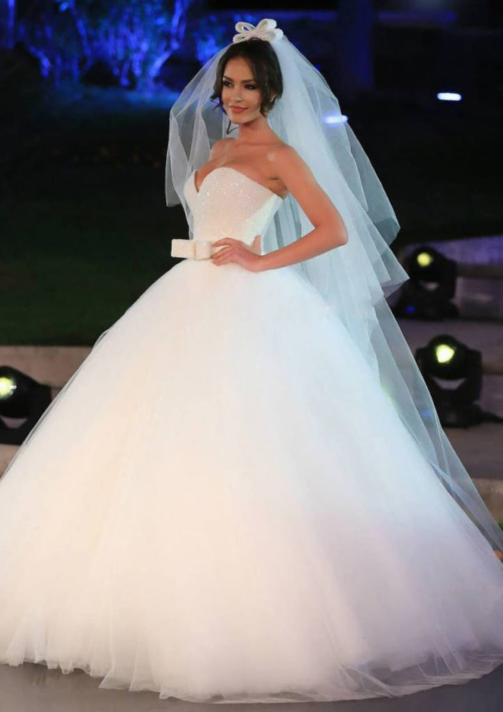 Strapless Sweetheart Tulle Wedding Dress Luxurious Weddings