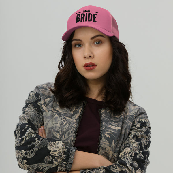 TEAM BRIDE Trucker Cap Luxurious Weddings