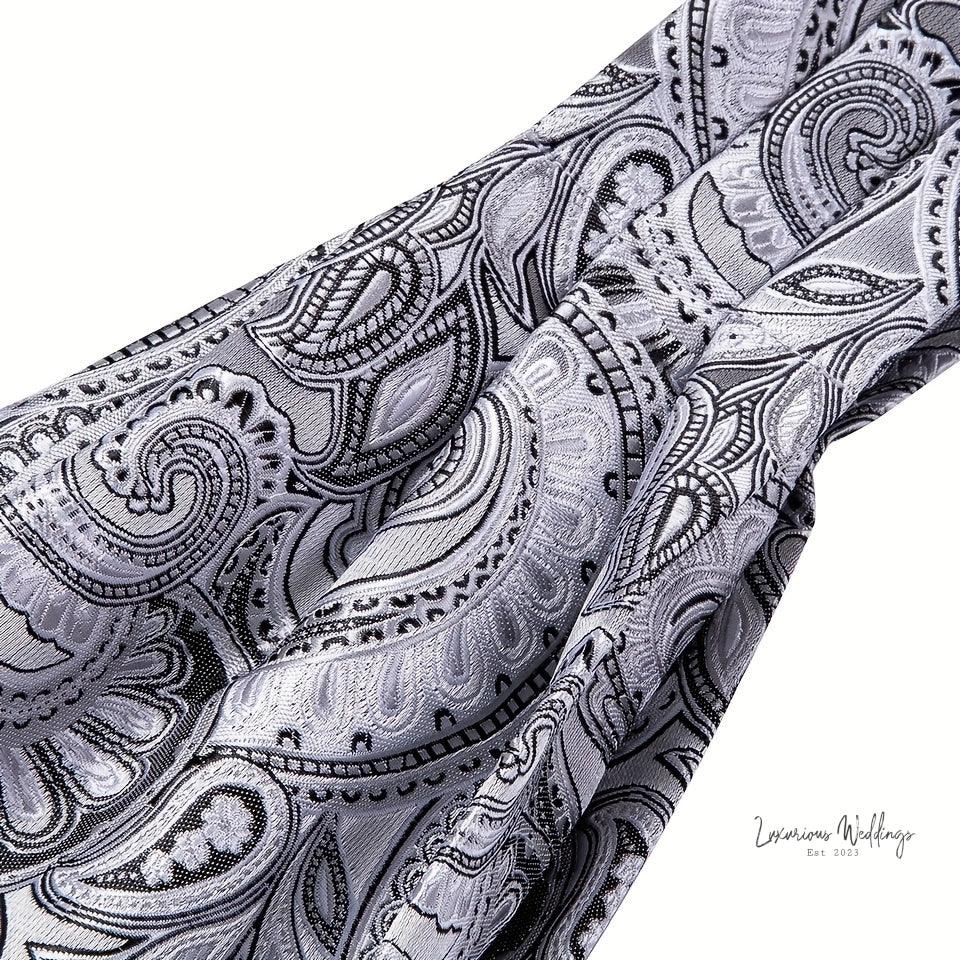 Silver Paisley Ascot Tie - Elegant Gatsby Wedding Accessory - Luxurious Weddings