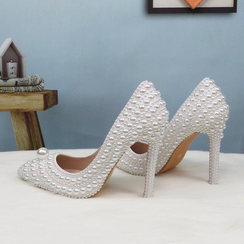 Pointed Pearl wedding shoes & Matching Purse - Luxurious Weddings