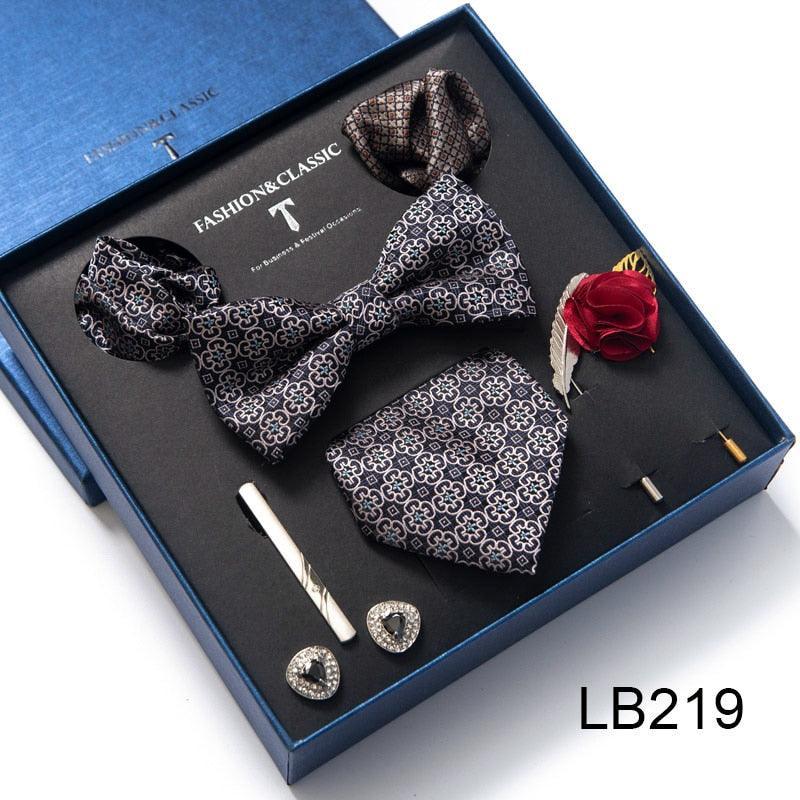 Silk Style Necktie & Pocket Squares Gift Box - Luxurious Weddings