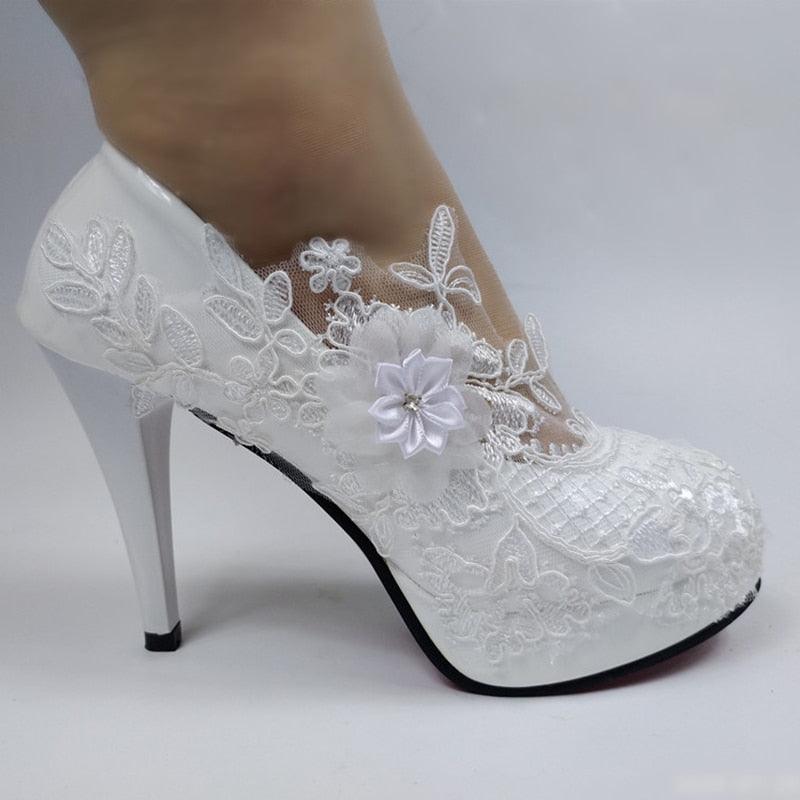 White Flower Pumps wedding shoes Bridal Shoes Luxurious Weddings