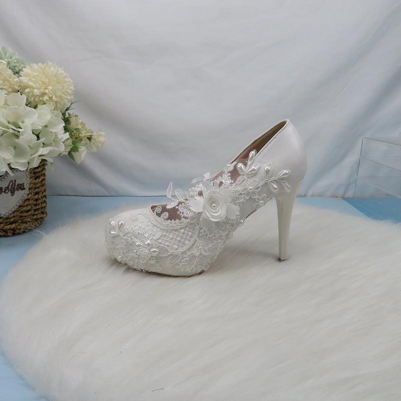 White Flower Pumps wedding shoes - Luxurious Weddings