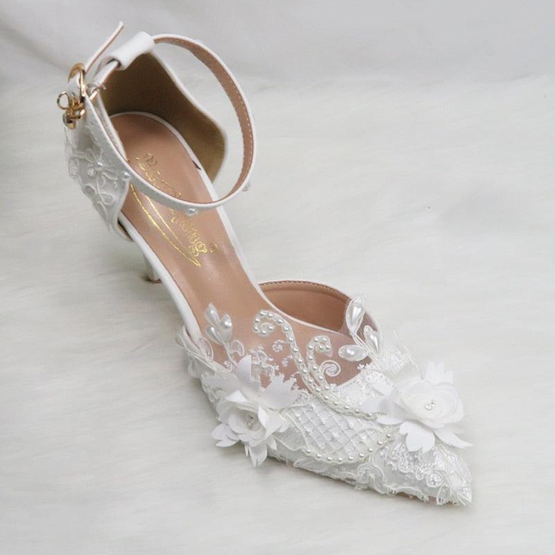 White Flower Pumps wedding shoes - Luxurious Weddings